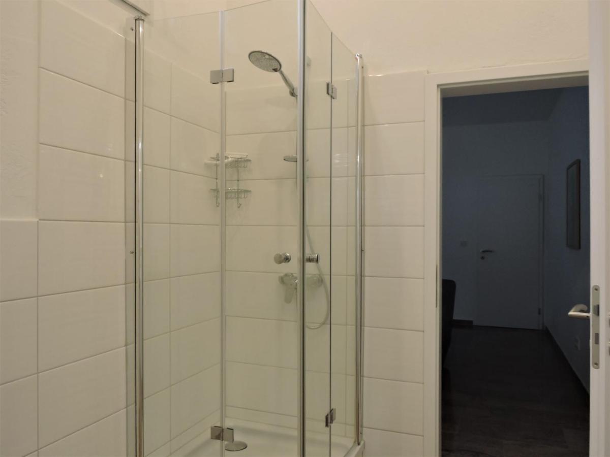 Ferienwohnungen Haus Scheidter 40 萨尔布吕肯 外观 照片